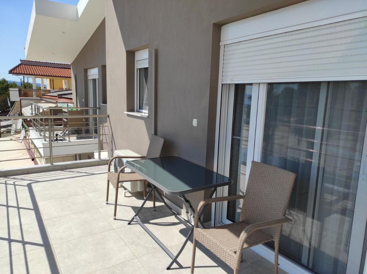 Blue Beach Apartments Ofrínion Extérieur photo